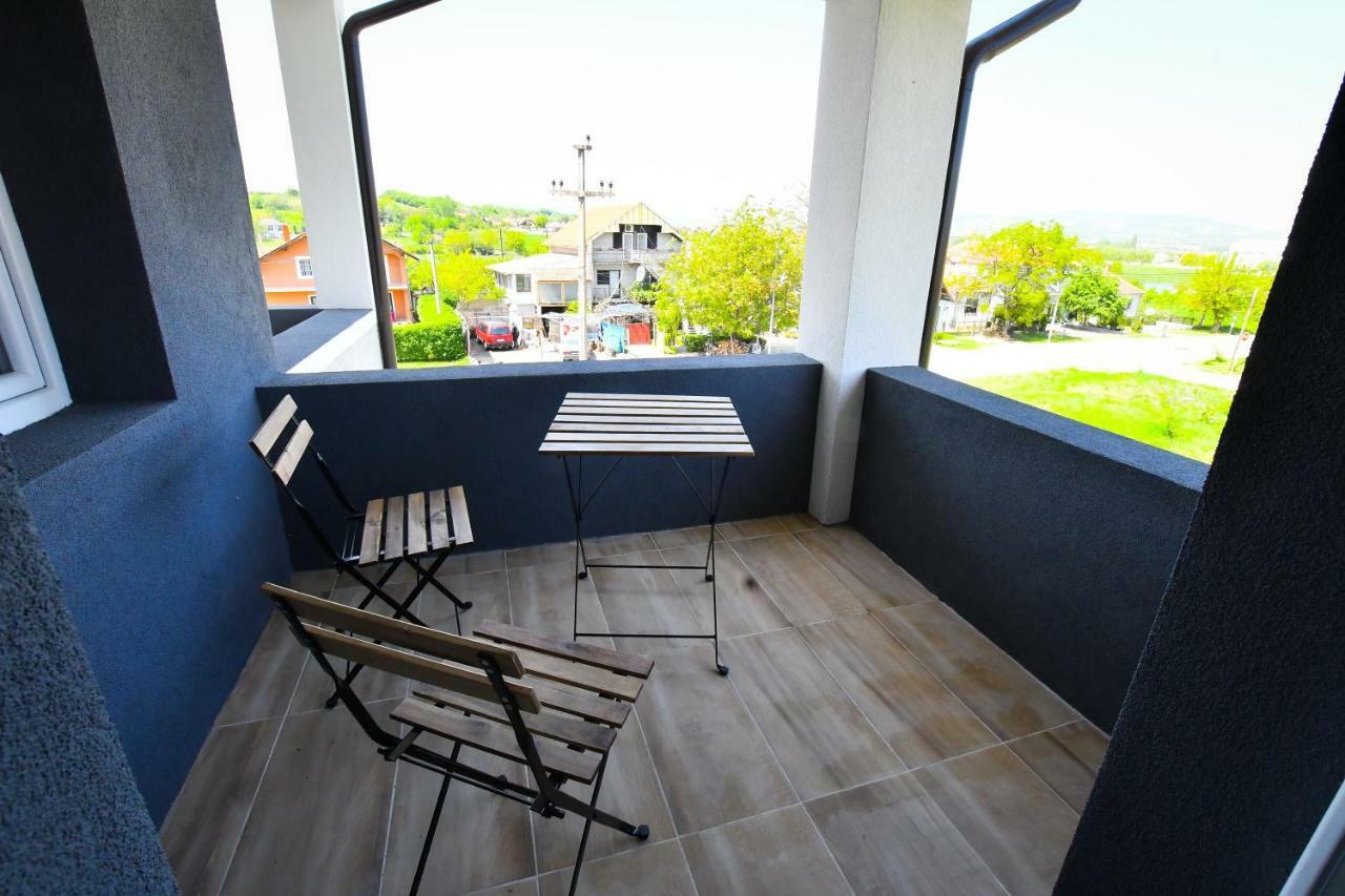 Vulsa Apartmani Kladovo Kültér fotó