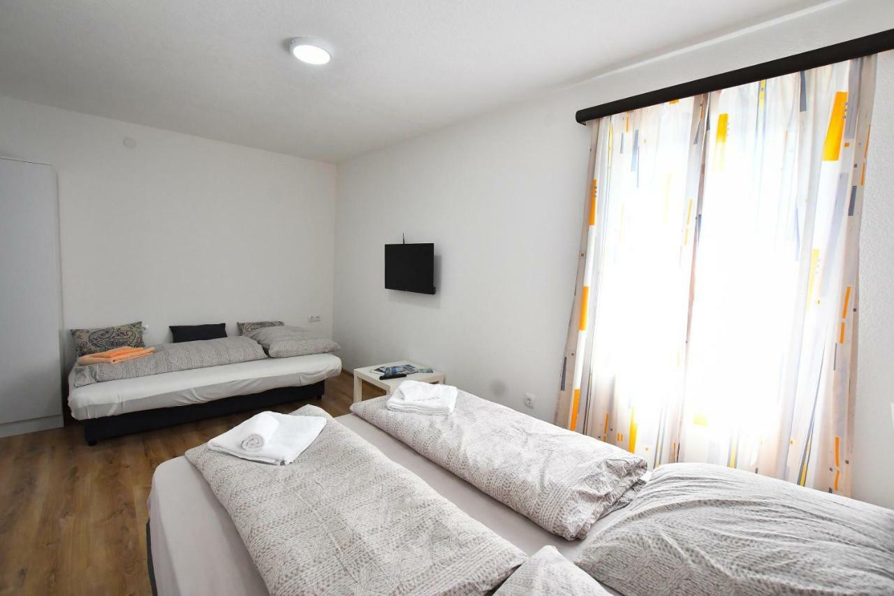 Vulsa Apartmani Kladovo Kültér fotó